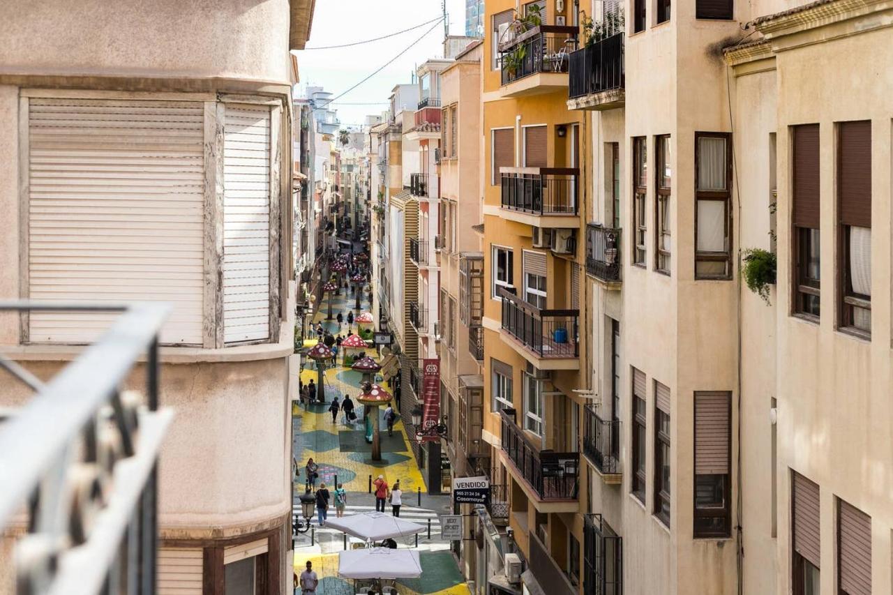 Family And Friends -Alicante Center Kültér fotó